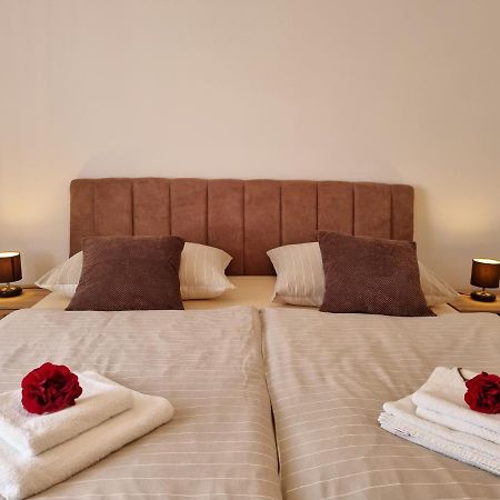 Apartman Tea Привлака Екстер'єр фото