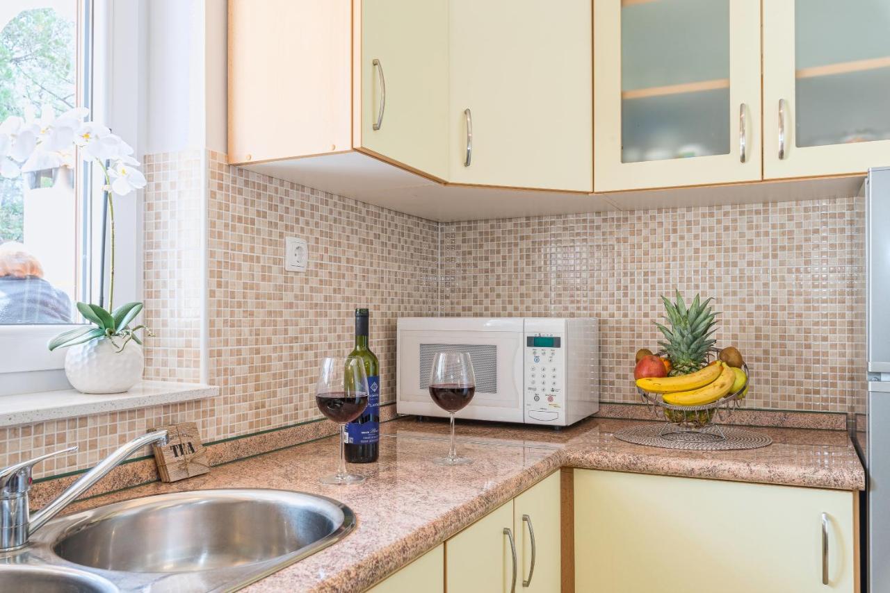 Apartman Tea Привлака Екстер'єр фото
